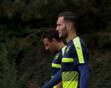 Perez's future is away from Arsenal - Wenger