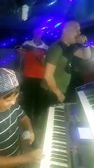 La cérémonie dans la ville de Bejaia avec Radwan Jaouani et un jeune Ramzi