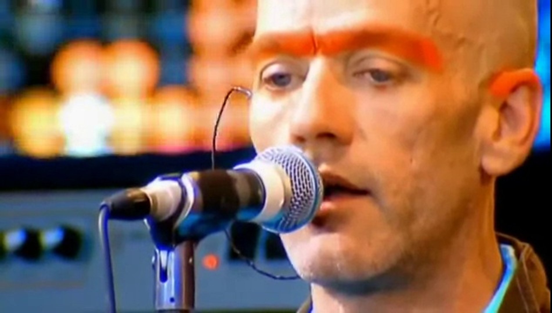 R.E.M. - Drive (Live) - video Dailymotion