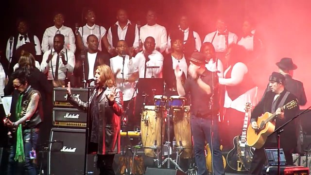 JOE ELLIOTT (DEF LEPPARD) ALL THE YOUNG DUDES @ CELEBRATING BOWIE, 02 BRIXTON, LONDON 8.