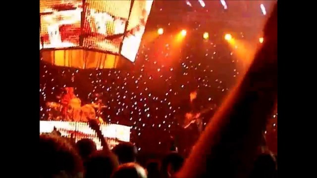 Muse - Knights of Cydonia, Antwerp Sportpaleis, 12/19/2006