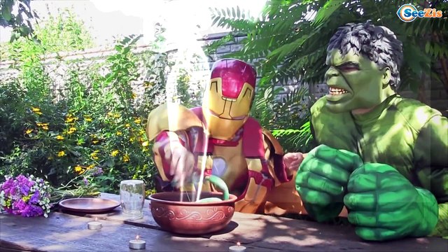 Frozen Elsa & Spiderman WANT TO MARRY! w/ Maleficent Hulk Baby Disney Princess Superhero IRL Toys