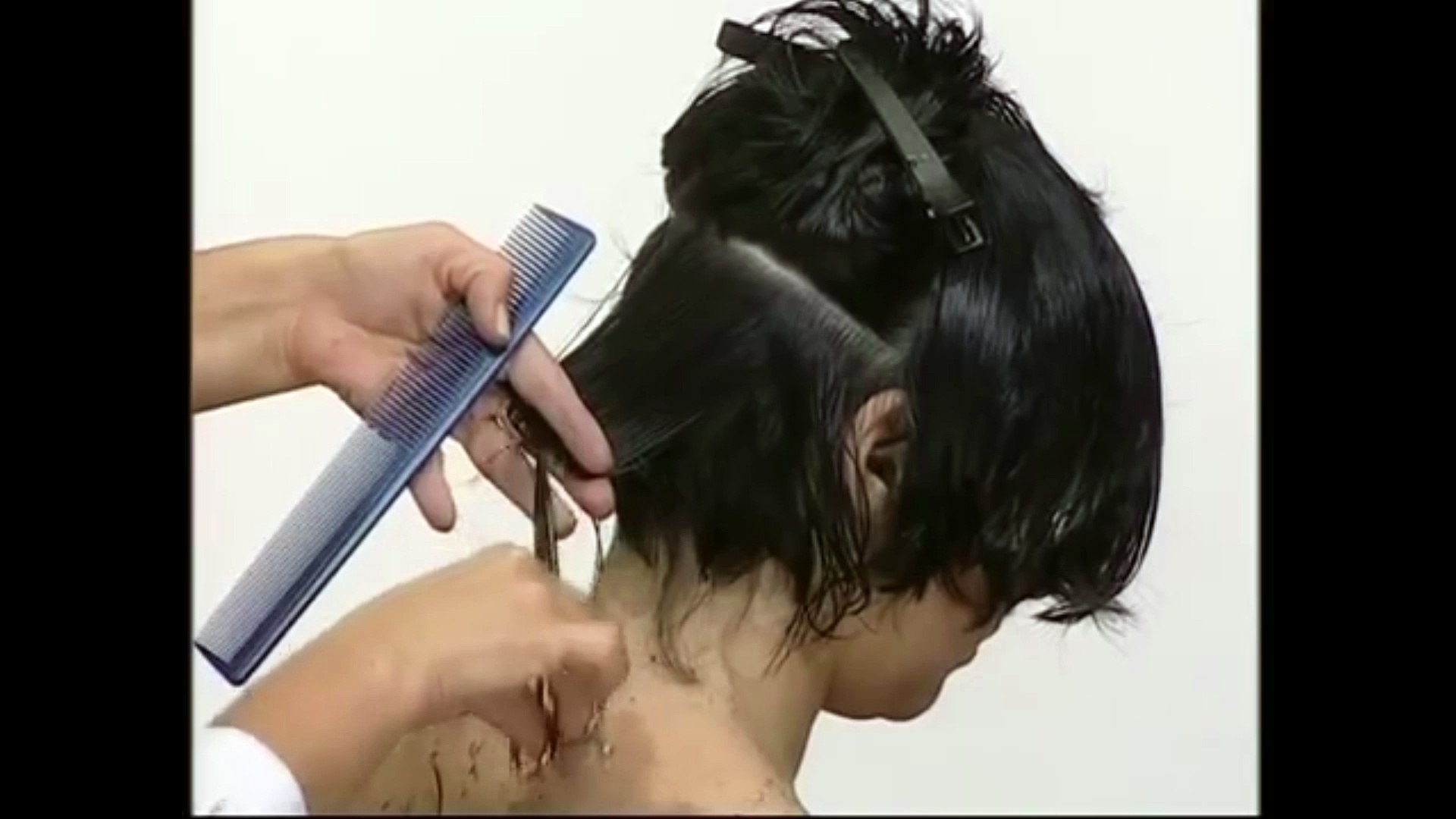 Imparare A Fare Un Bel lio Di Capelli Corto Video Dailymotion