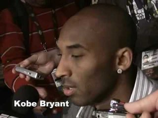 Télécharger la video: Kobe Bryant and Shaq Oneal Talk About Beef