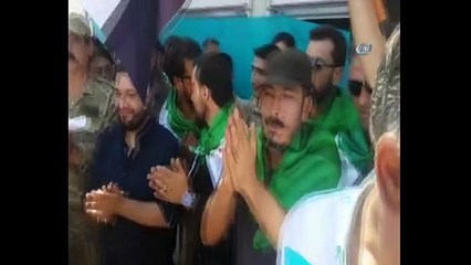 Suriye'de PYD ve ABD protestosu