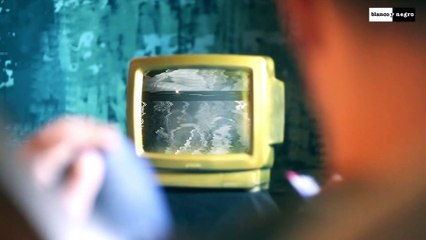 Elena Gheorghe - Your Captain Tonight