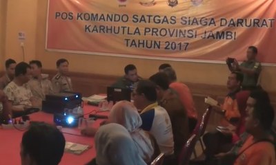 Petugas Ancam Akan Tembak Pelaku Pembakar Lahan
