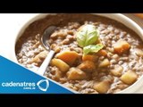 Receta para preparar sopa de lentejas con arroz. Receta de lentejas / Sopa de lentejas