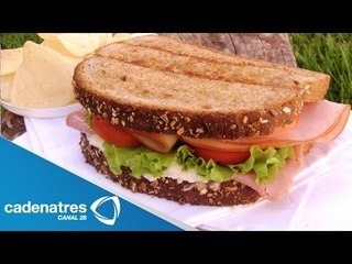 Receta de Sándwich de pavo con pepino y alfalfa / Sándwich de Pavo con Pepino
