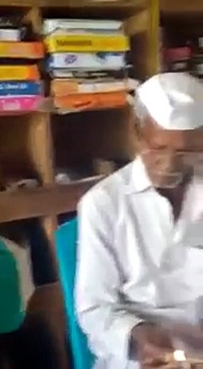 Funny Indian old man cigarette (bidi) eating trick