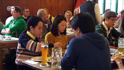 Hofbräuhaus: Beer brewing tradition | DW English