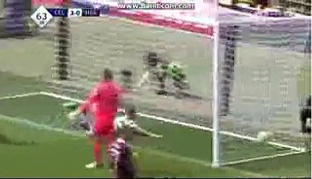 Leigh Griffiths Second Goal vs Hearts (3-0)