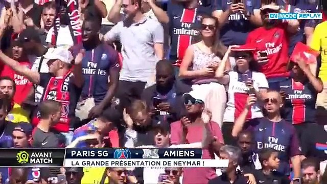 La présentation de Neymar aux supporters parisiens dans le Parc des Princes !
