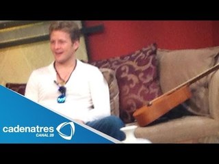 Alexander Acha presenta su nuevo material discográfico