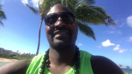Marcellus Wiley sends a special message to LaDainian Tomlinson