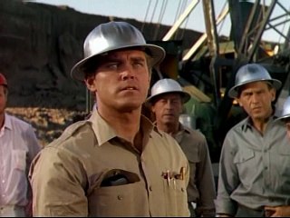 The Green Hornet - 1x14 - Freeway To Death (16-Dec-1966)