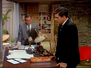 The Green Hornet - 1x17 - Seek, Stalk and Destroy (06-Jan-1967)