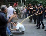 Ankara'da Nuriye Gülmen ve Semih Özakça İçin Eylem Yapan Gruba Müdahale: 3 Gözaltı