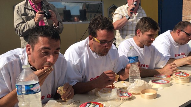 Concours du plus gros mangeur de Livarot 2017