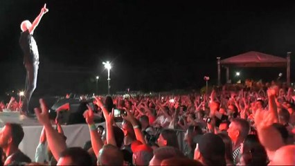 Eljárás a Scooter ellen