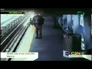 En Filadelfia cae un bebé a las vías del metro tras distracción de su madre