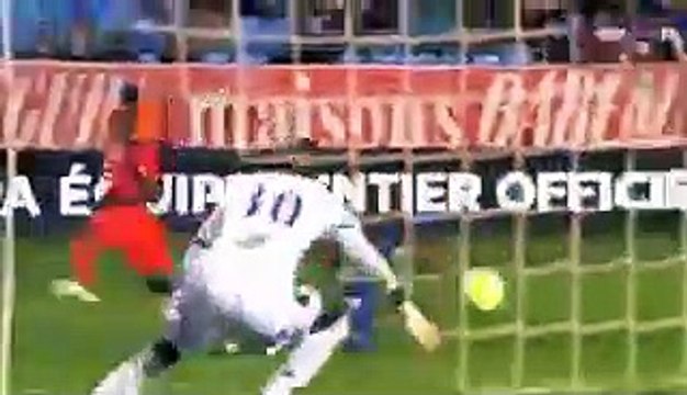 05/08/17 : Jordan Tell (69') : Troyes - Rennes (1-1)
