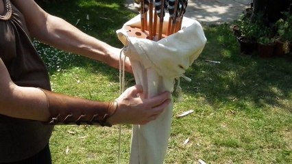 Medieval Arrow Bag As A Back Quiver - Demo