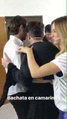 Pedro bailando en camarines de San Luis con Huevo Muller 2 - 05 de Agosto