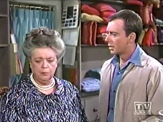 Mayberry RFD - S01E10 - Sam Gets a Ticket (1)