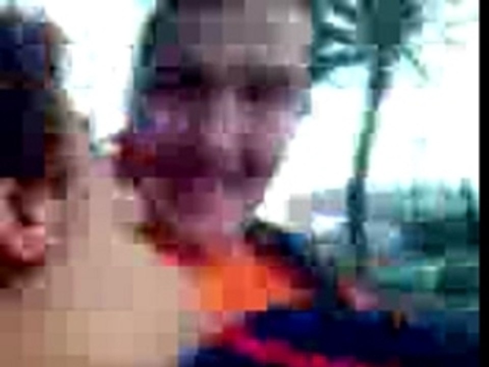 Clip(4)