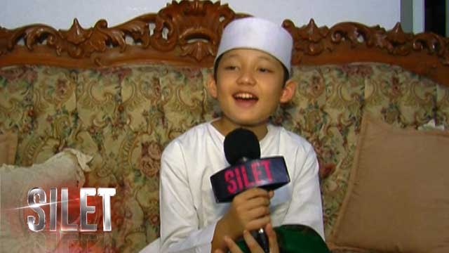 Tampil Sebagai Dai Cilik, Seperti Ini Kisah Alwi Assegaf - Silet 06 Agustus 2017