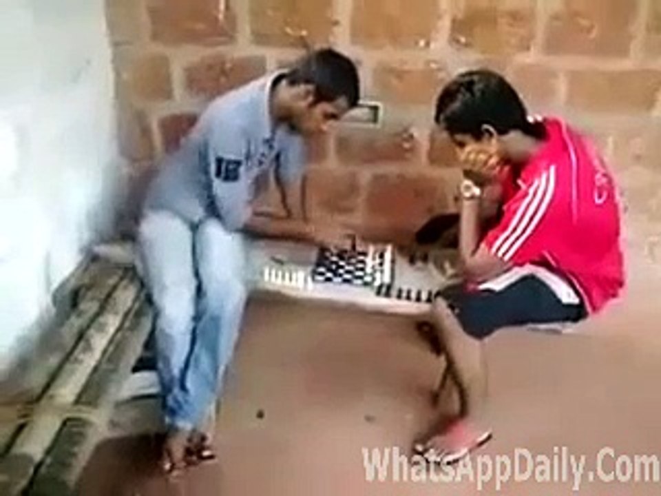 funny movement | dont laugh