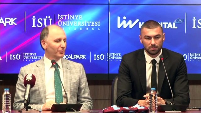 Trabzonspor, Burak Yılmaz İle 3 Yıllık Sözleşme İmzaladı