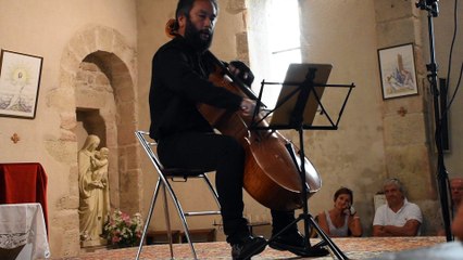 Eric-Maria Couturier au violoncelle