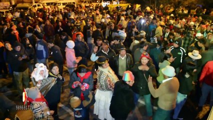 Johnny Rollano y Su Grupo Enlace - No me vuelvo a enamorar (Video Oficial)