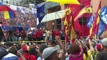 Chavistas marcham em Caracas em apoio à Constituinte