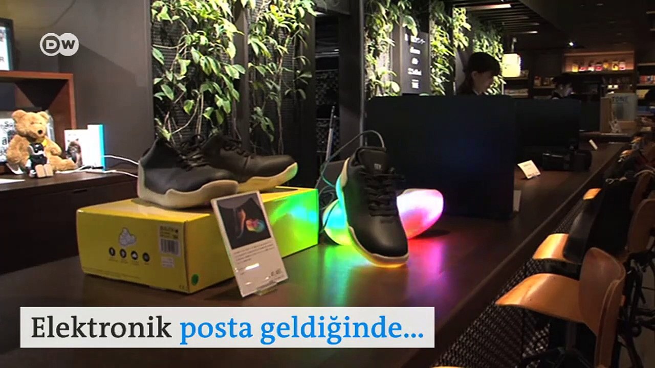 Emaili haber veren akıllı ayakkabı