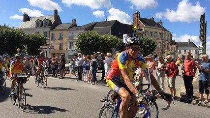 Défilé de clôture de la Semaine fédérale cyclotouriste