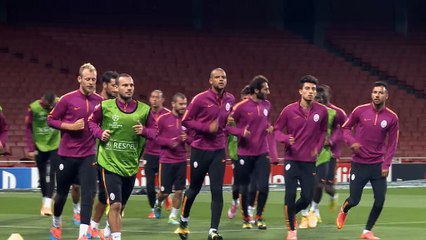 Transferts - Sneijder direction l'OGC Nice