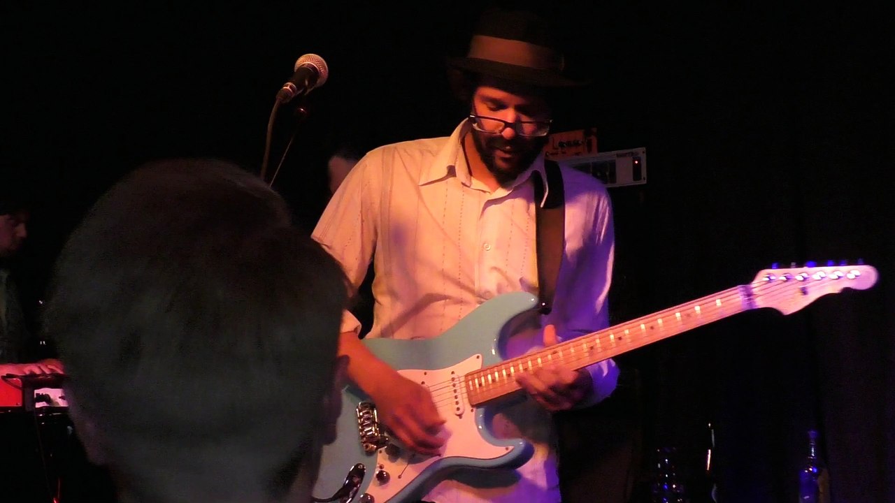 Aki Remally - Hey Joe (live Aug 2017)