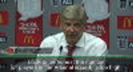 Wenger looking to sell players