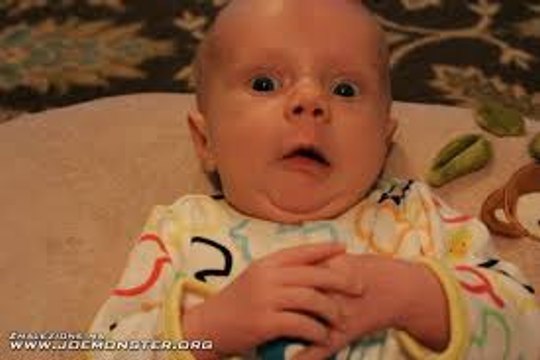 اتحداك ان لا تضحك ، اجمل فيديو لاطفال صغار مواقف مضحكة 2017_HIGH