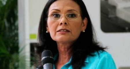 ÚLTIMA HORA | VIDEO - Mujeres venezolanas confrontan en supermercado a la rectora del CNE, Socorro Hernández