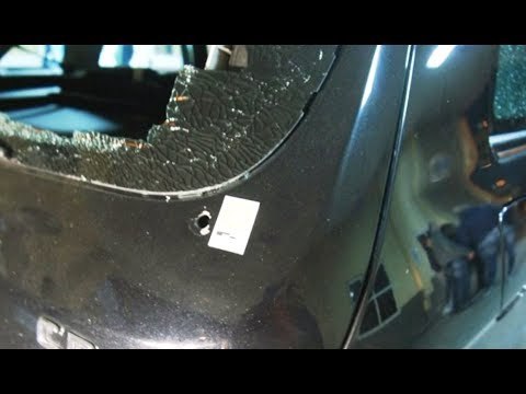 Camorra, moglie del boss recluso se la intende con uno del clan rivale: spari in strada (01.08.17)