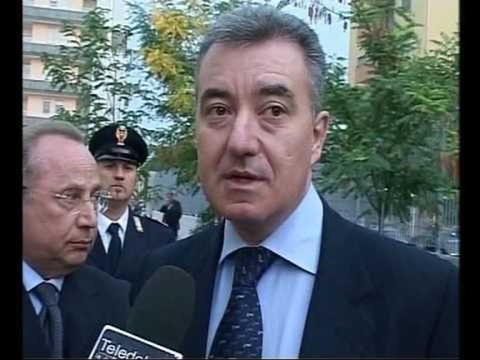 ANDRIA. L'On. Mantovano in visita presso le sedi delle forze dell'ordine