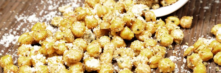 بالفيديو، طريقة عمل الحمص بجبنة البارميزان