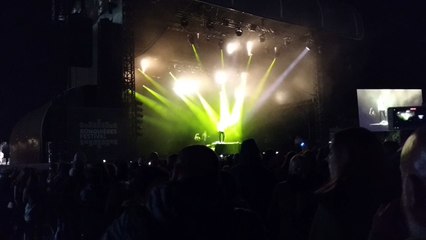Henri PFR présente son tout dernier single au Ronquières Festival
