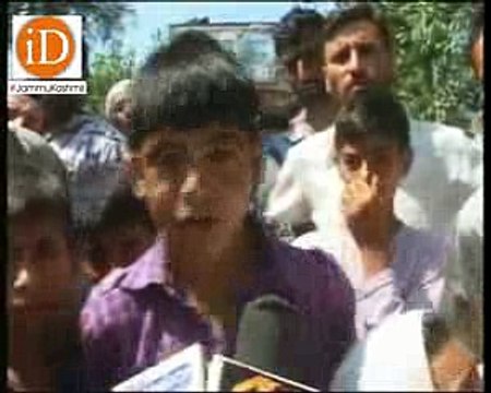 Kashmiri students protesting against the teachers are not coming to the school