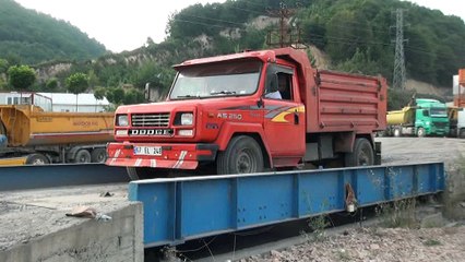 Önce 'ÇEK', sonra 'BU KADAR YETER ÇEKME' dedi