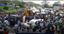 3 Car Accident in Chennai- Bengaluru National Highway-Oneindia Tamil